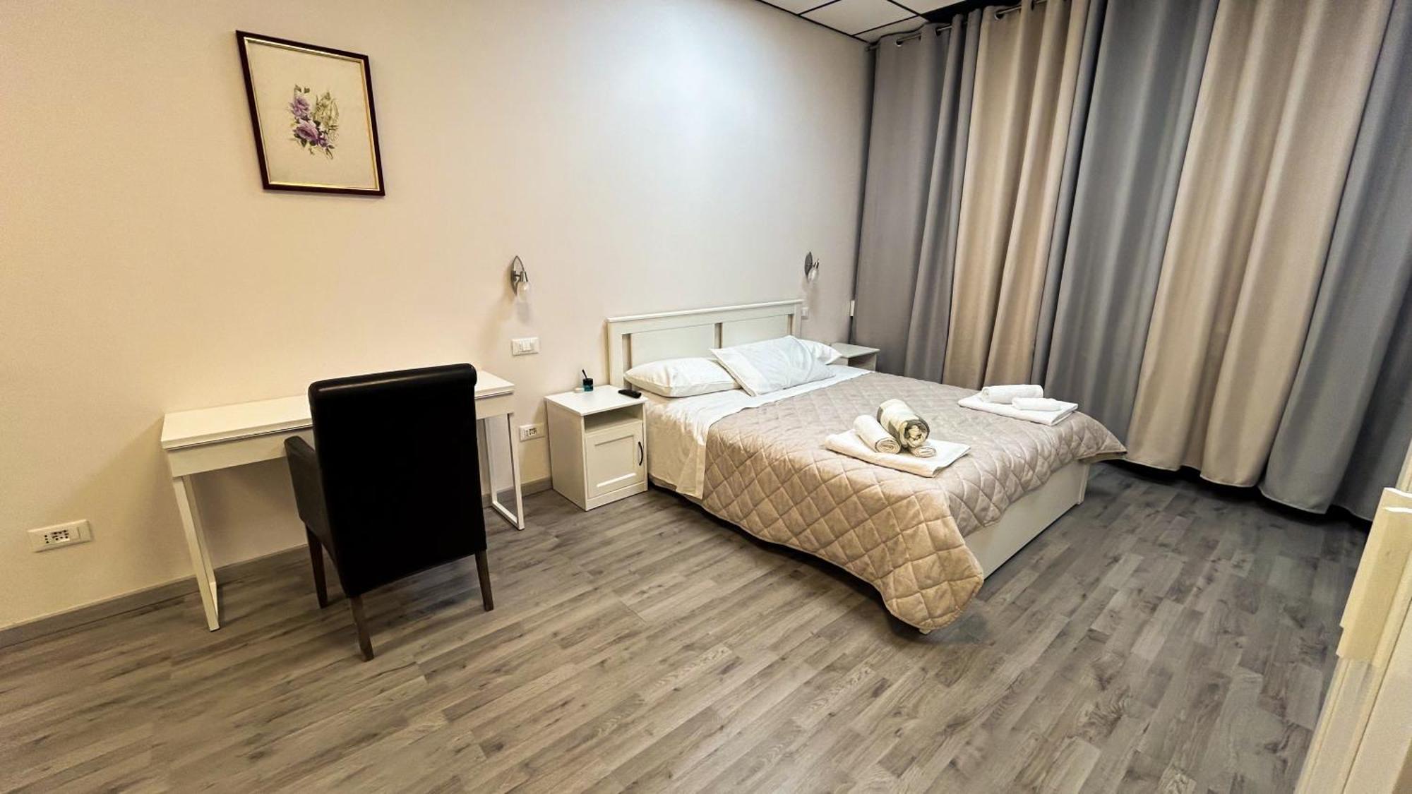 卡斯特·马焦雷 Loft Office 17酒店 外观 照片